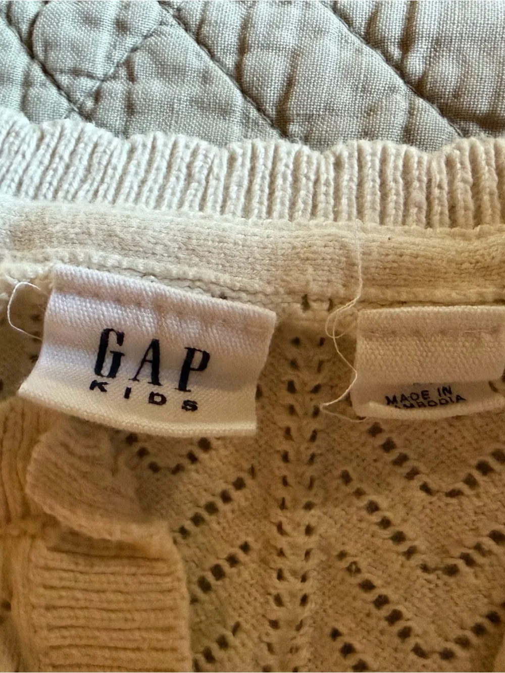 GAP White Chevron Eyelet Knit Cardigan Sweater